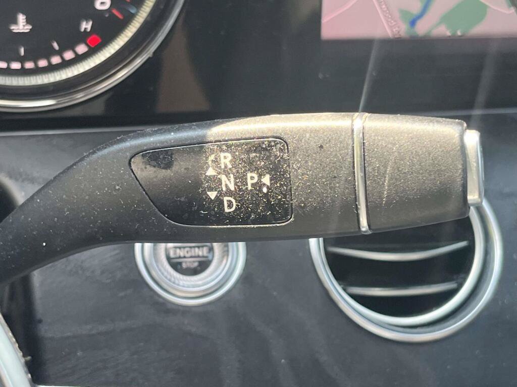 Used 2019 Mercedes-Benz E 300 4MATIC image 35