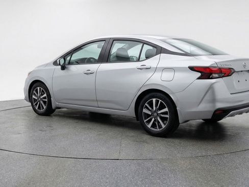 Used 2025 Nissan Versa SV FWD image 6