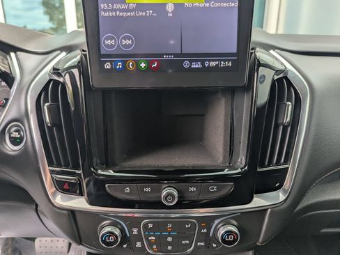 Used 2021 Chevrolet Traverse LT w/ LPO, 'HIT The Road' Package AWD/4WD image 22