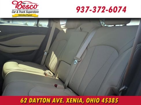 Used 2020 Buick Envision Preferred image 11