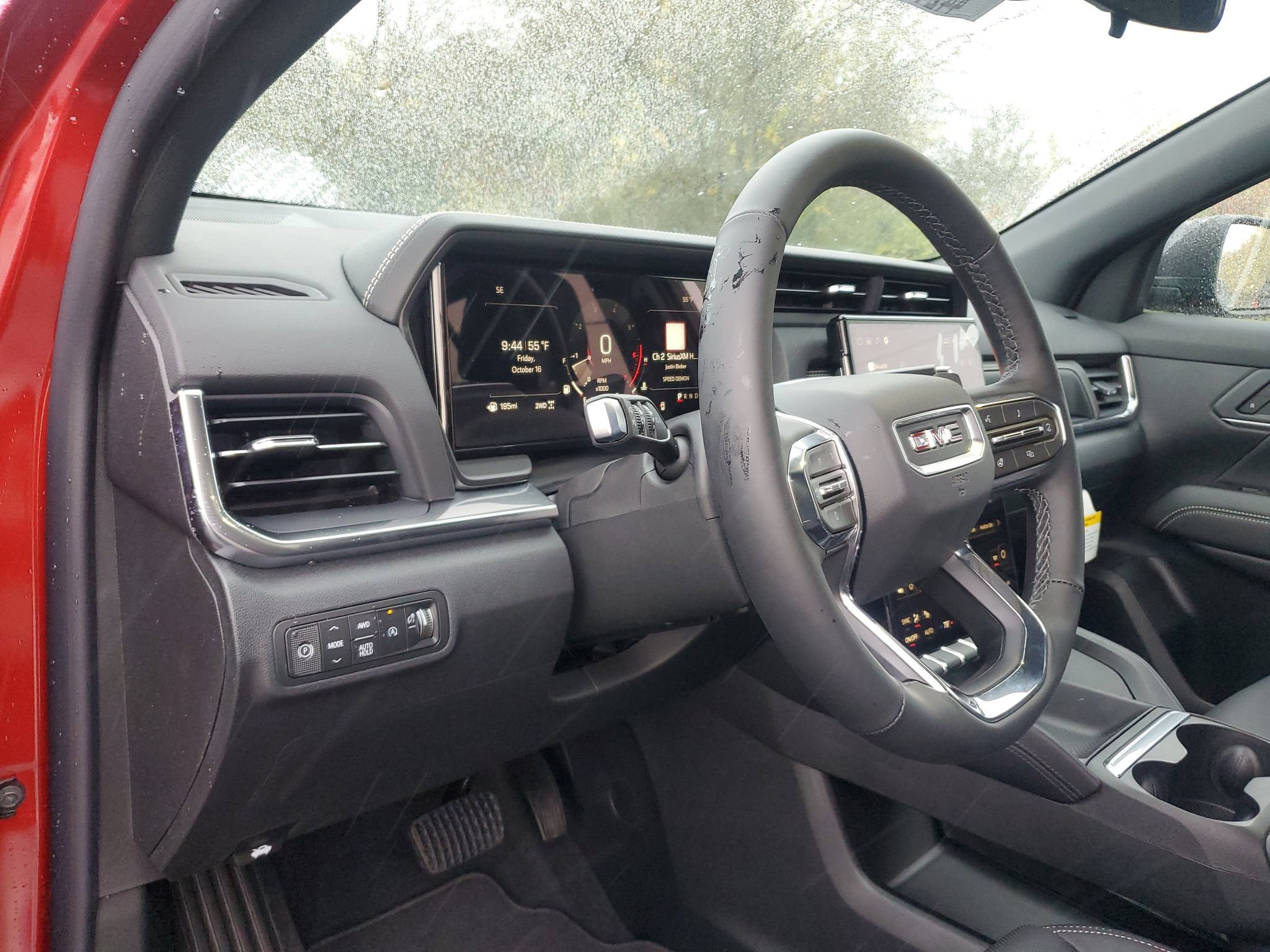 New 2027 GMC Terrain Elevation w/ Elevation Premium Package AWD/4WD image 17
