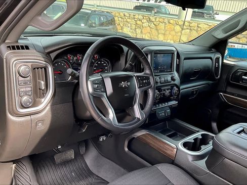 Used 2022 Chevrolet Silverado 1500 LT Trail Boss image 18