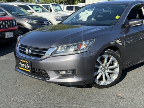 Used 2015 Honda Accord Sport image 3