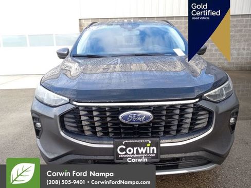 Certified 2024 Ford Escape Platinum image 10