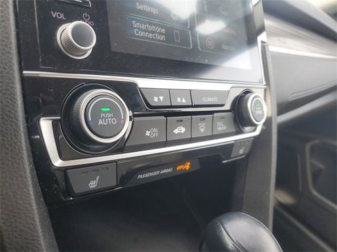 Used 2020 Honda Civic Touring image 26