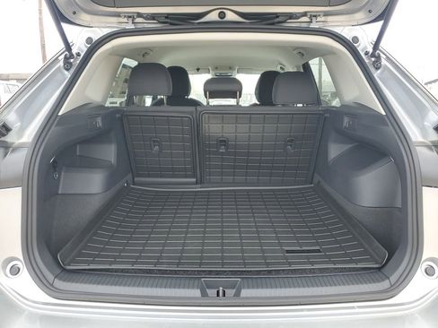 New 2026 Volkswagen Tiguan S FWD image 7