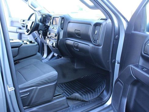Used 2021 Chevrolet Silverado 1500 Custom image 24