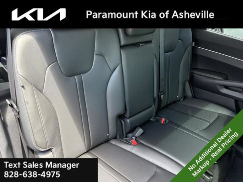 New 2026 Kia Sorento S w/ S Panoramic Sunroof Package FWD image 24