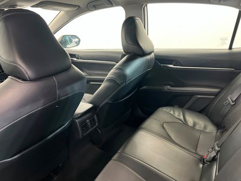 Used 2021 Toyota Camry XSE w/ Carpet Mat Package (TMS) FWD image 19