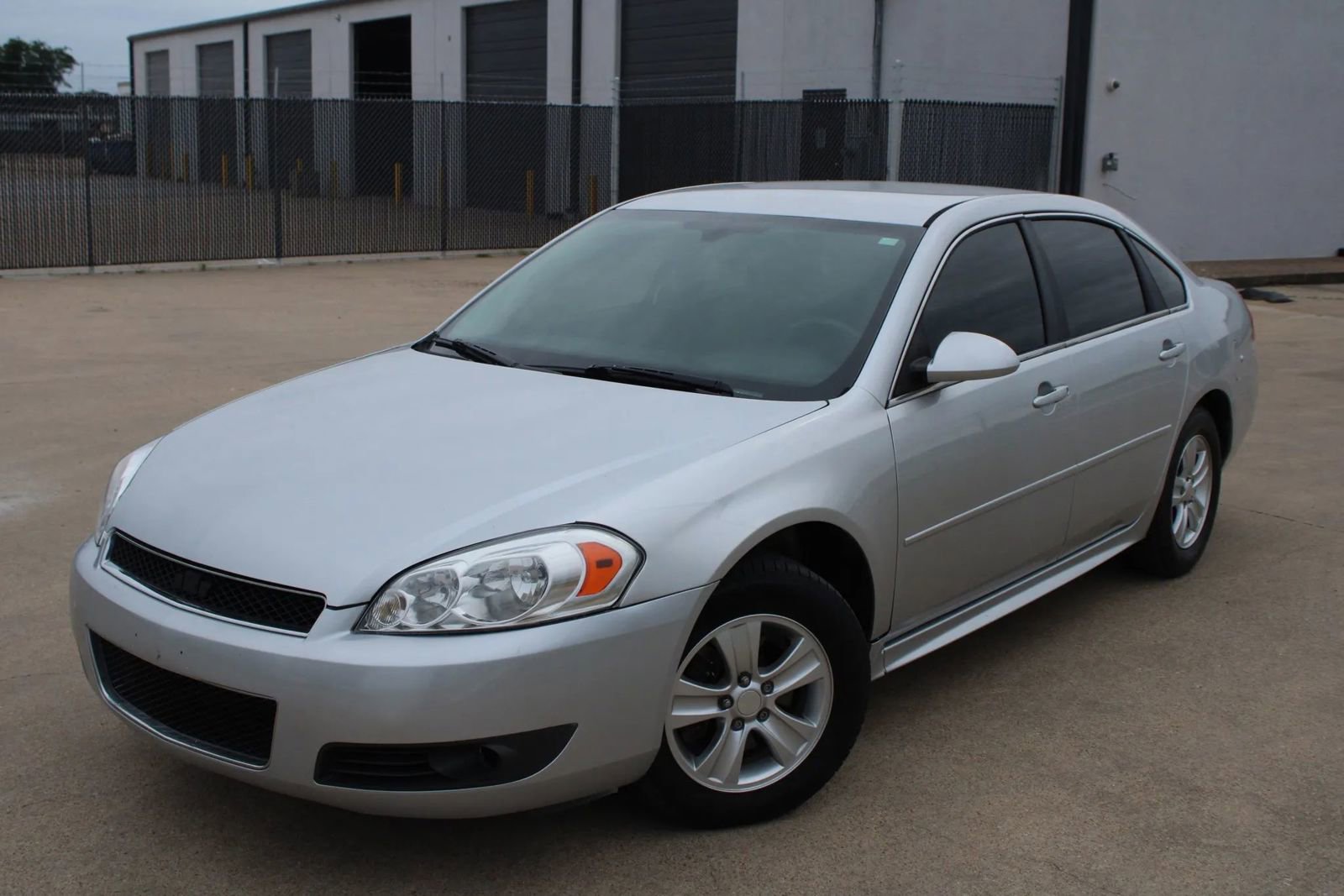 Used 2014 Chevrolet Impala Limited LS FWD image 1