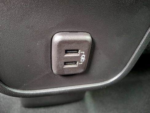 Used 2023 Chevrolet Equinox RS AWD/4WD image 11