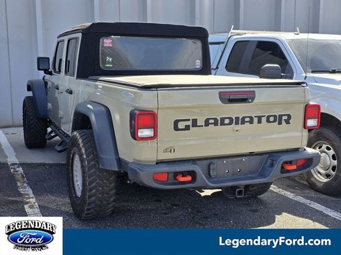 Used 2022 Jeep Gladiator Mojave w/ Cold Weather Group image 2