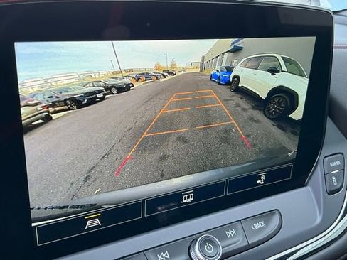 Used 2025 Chevrolet Blazer RS image 23