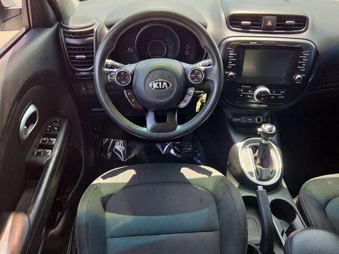 Used 2019 Kia Soul + FWD image 14