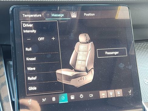 New 2026 Cadillac Escalade Platinum Sport w/ LPO, Floor Liner Package AWD/4WD image 30