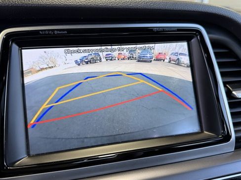 Used 2019 Hyundai Sonata Limited image 28