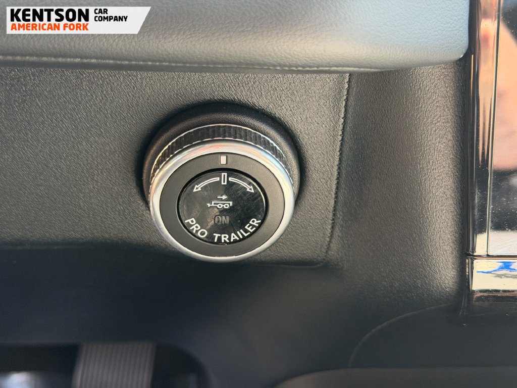 Used 2025 Lincoln Navigator Reserve AWD/4WD image 17