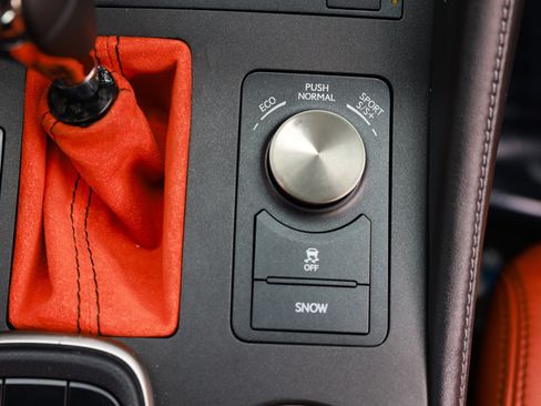 Used 2015 Lexus RC 350 AWD w/ Navigation System Package image 47