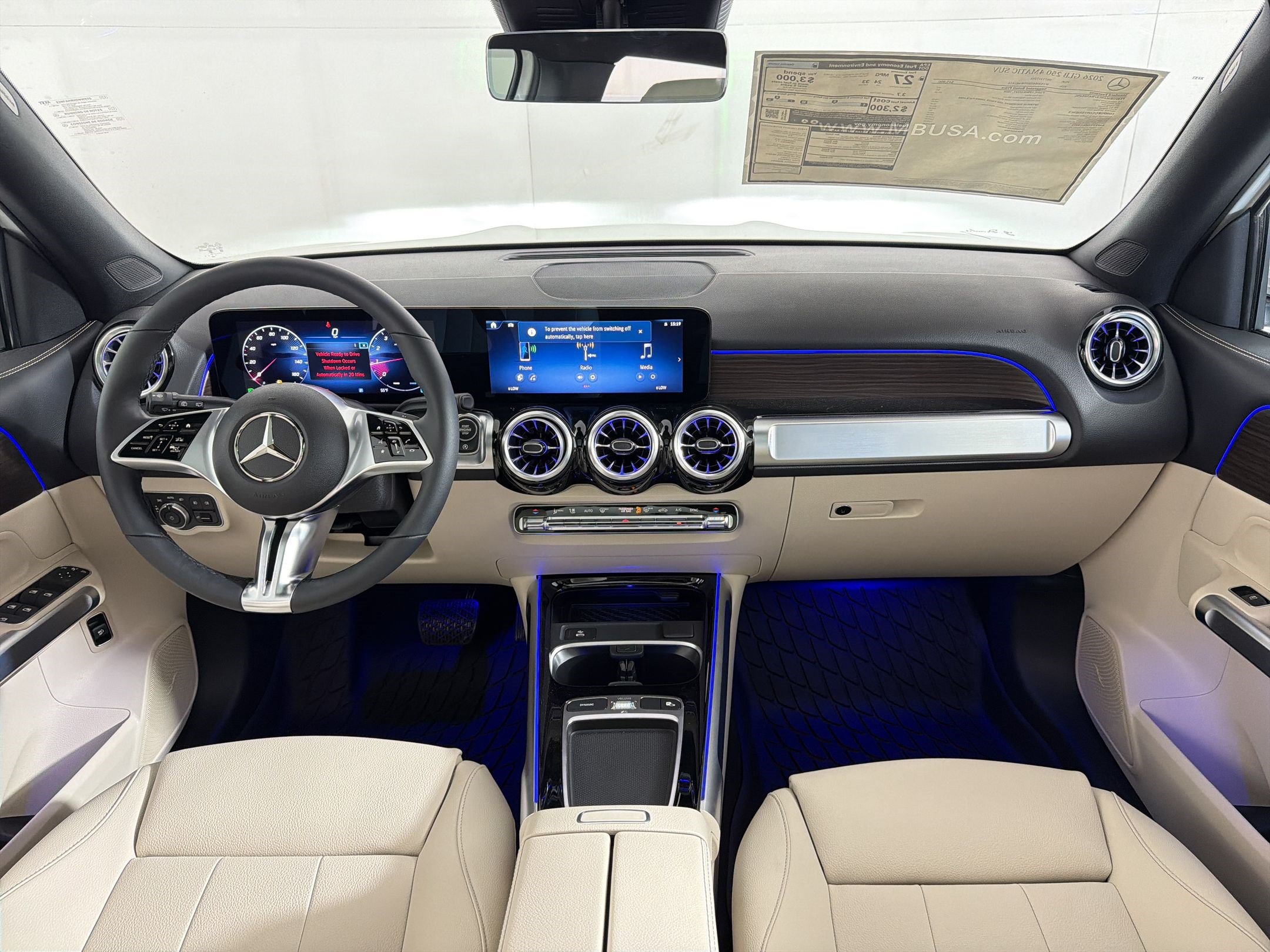 Used 2026 Mercedes-Benz GLB 250 4MATIC image 17