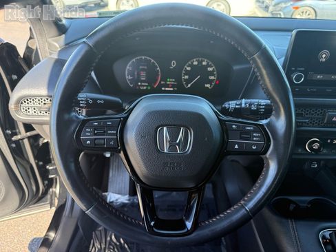 Used 2024 Honda HR-V Sport image 15