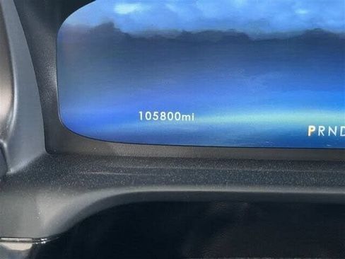 Used 2023 Lincoln Aviator AWD image 7