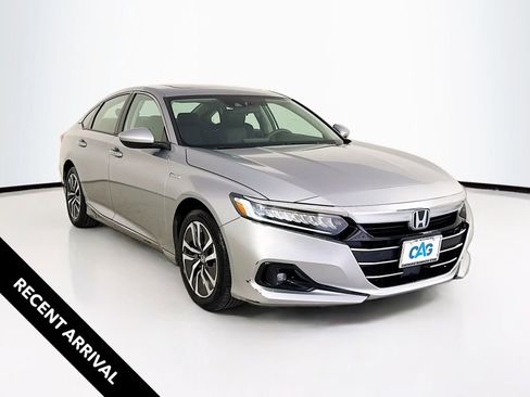 Used 2021 Honda Accord EX image 1