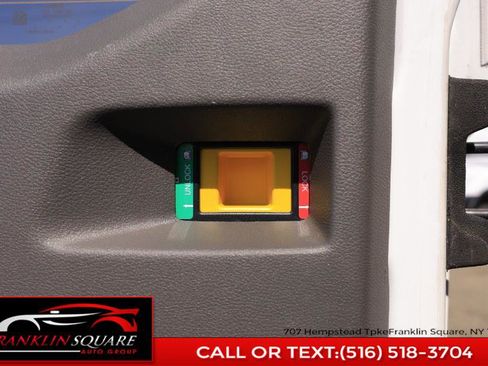 Used 2023 Ford Transit 350 XLT image 17