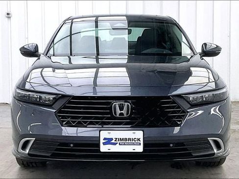 Certified 2025 Honda Accord Touring image 3