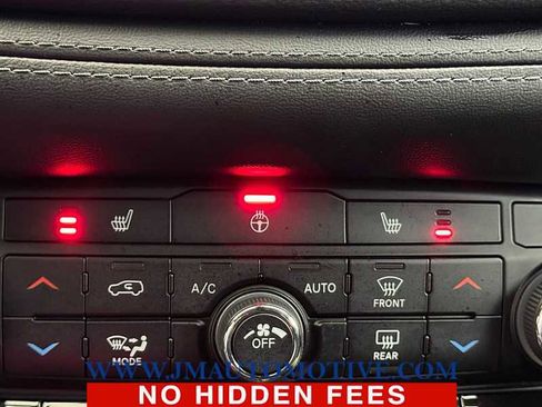 Used 2021 Dodge Durango SXT image 43