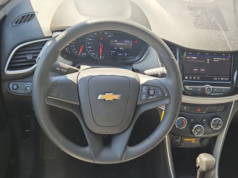 Used 2020 Chevrolet Trax LS FWD image 24