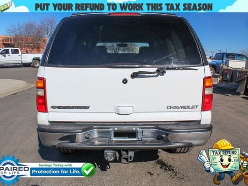 Used 2003 Chevrolet Suburban 2500 LT w/ LT Preferred Equipment Group image 8
