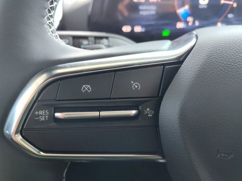 New 2025 Chevrolet Blazer EV LT AWD/4WD image 29