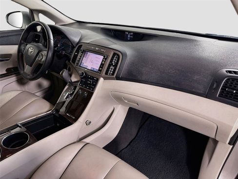 Used 2013 Toyota Venza Limited w/ Tow Prep Pkg AWD/4WD image 29