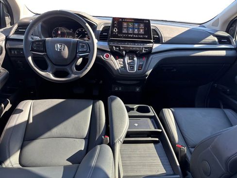 Used 2025 Honda Odyssey EX-L image 17
