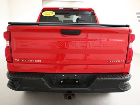 Used 2020 Chevrolet Silverado 1500 Custom Trail Boss w/ Custom Convenience Package AWD/4WD image 8