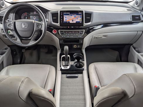Used 2019 Honda Ridgeline RTL-E image 16