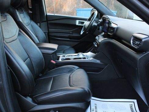 Used 2020 Ford Explorer ST AWD/4WD image 8