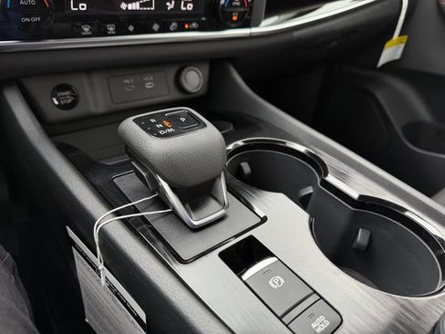 New 2026 Nissan Rogue SV AWD/4WD image 24