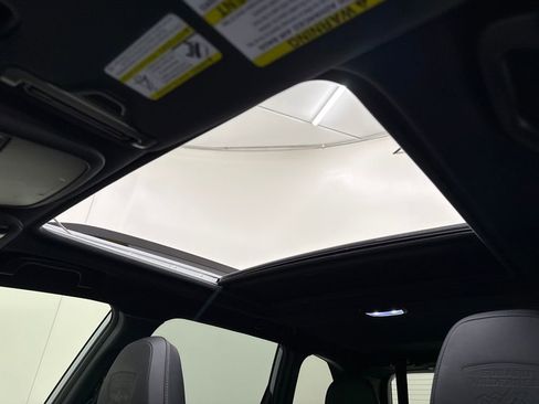 Certified 2025 Subaru Forester Wilderness image 22