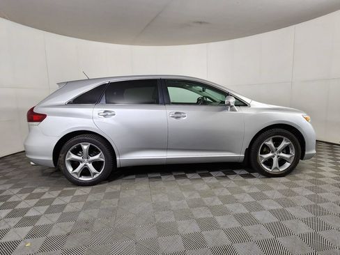 Used 2013 Toyota Venza XLE w/ XLE Premium Pkg AWD/4WD image 7