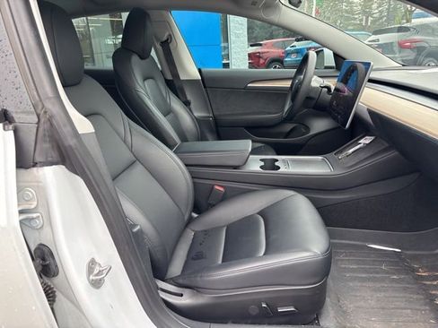 Used 2023 Tesla Model 3 Standard Range image 28