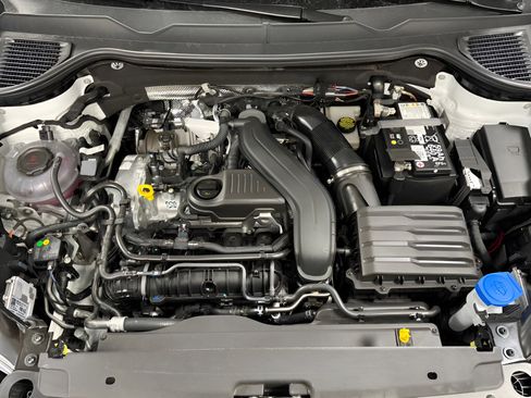 New 2026 Volkswagen Taos S image 24