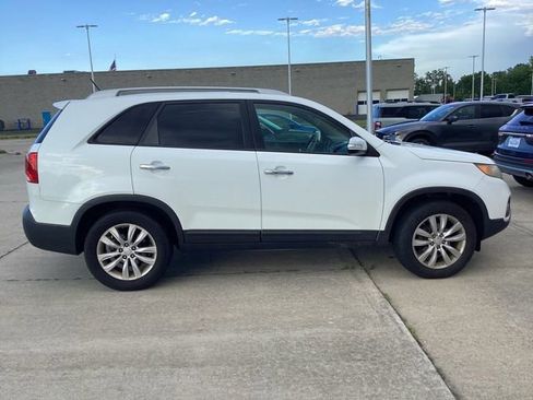 Used 2011 Kia Sorento EX w/ Premium Pkg FWD image 9