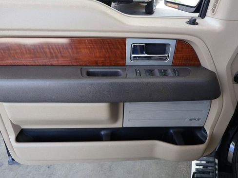 Used 2010 Ford F150 Lariat image 35