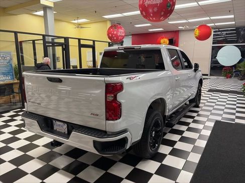 Used 2023 Chevrolet Silverado 1500 RST AWD/4WD image 8