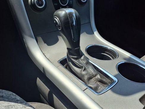 Used 2014 Ford Edge SEL image 15