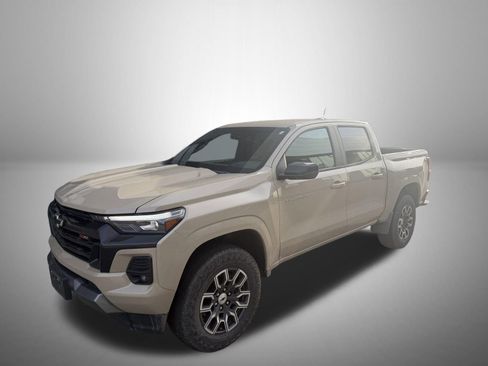 Used 2023 Chevrolet Colorado Z71 w/ Z71 Convenience Package 2 AWD/4WD image 1
