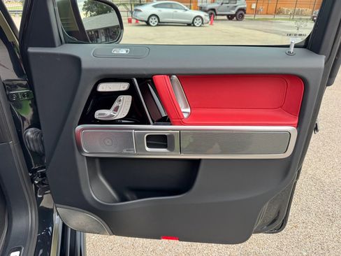 Used 2024 Mercedes-Benz G 550 image 21