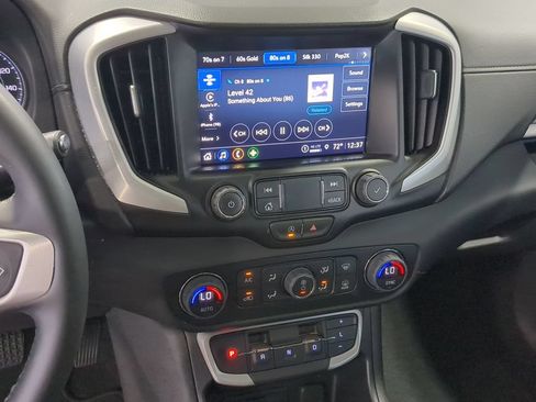 Used 2023 GMC Terrain SLT w/ Tech Package AWD/4WD image 27