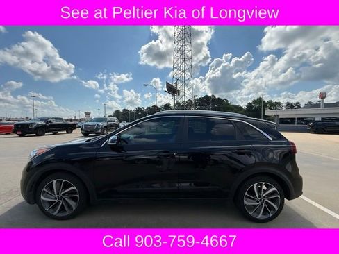 Used 2018 Kia Niro Touring FWD image 8